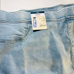 Light Blue Women's Jeggings size 4X